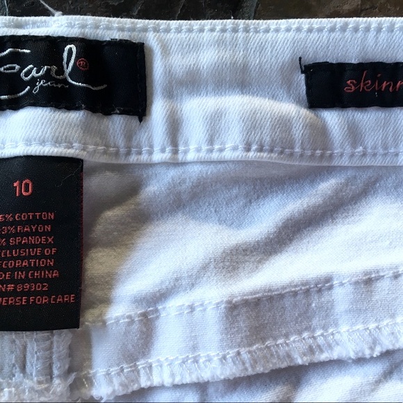 Earl Jeans white denim,bling on back pockets & front,SZ 10,Excellent condition - Picture 8 of 8